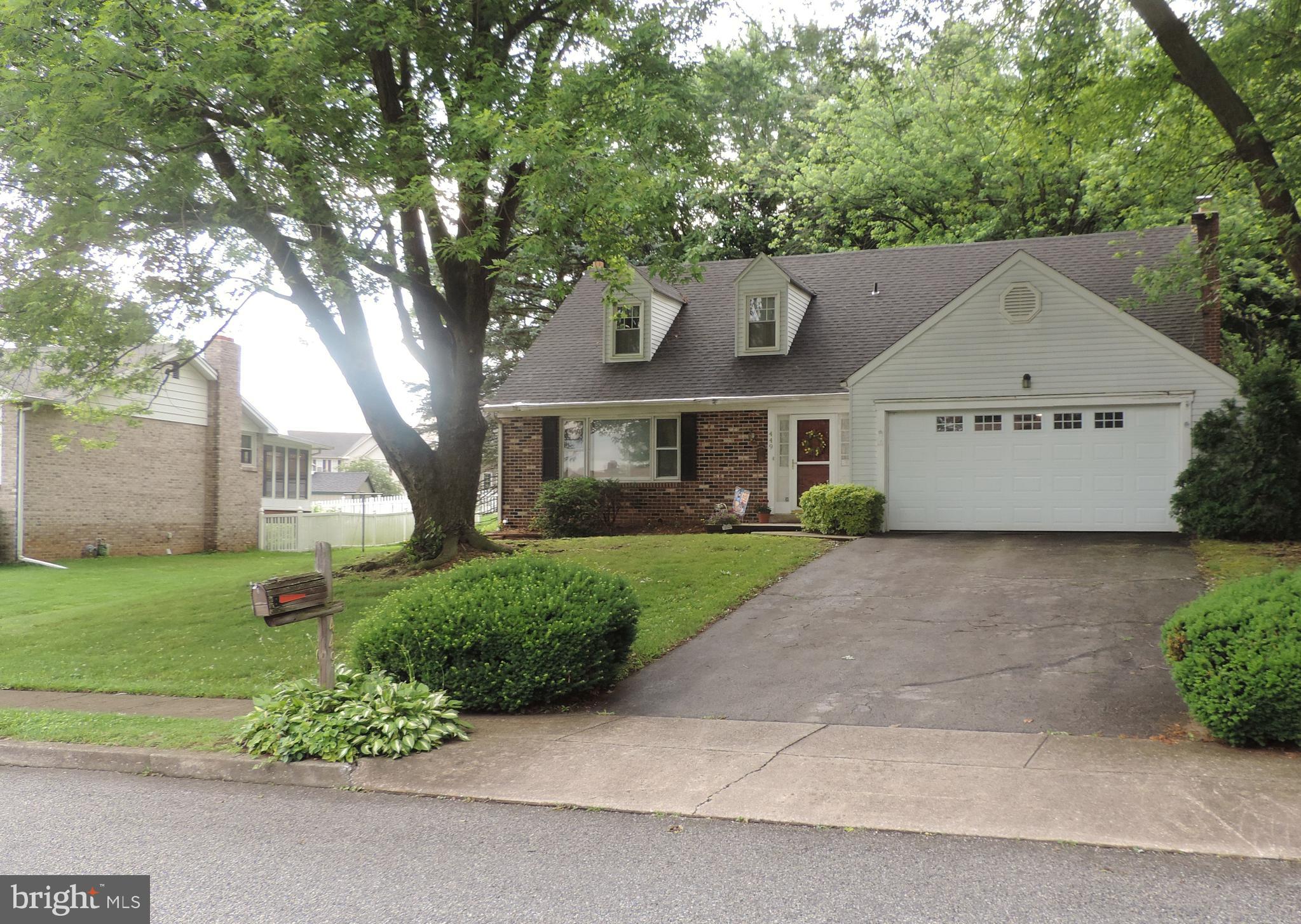 449 Pinehurst Road York, PA 17402 - Photo 1 of 47 Gallery Image 1