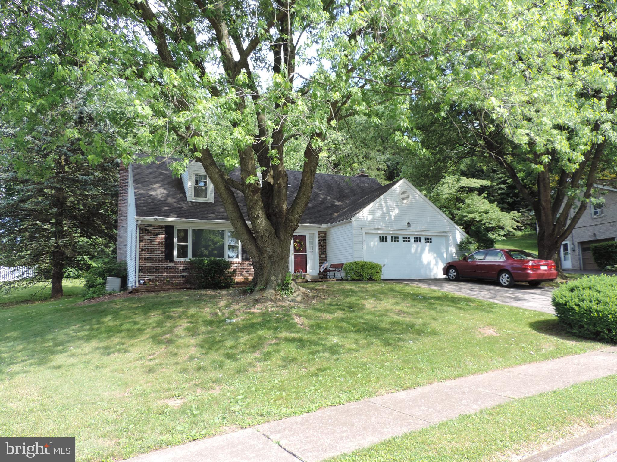 449 Pinehurst Road York, PA 17402 - Photo 2 of 47 Gallery Image 2