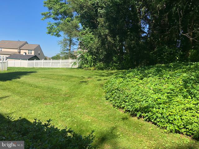 449 Pinehurst Road York, PA 17402 - Photo 45 of 47 Gallery Image 45