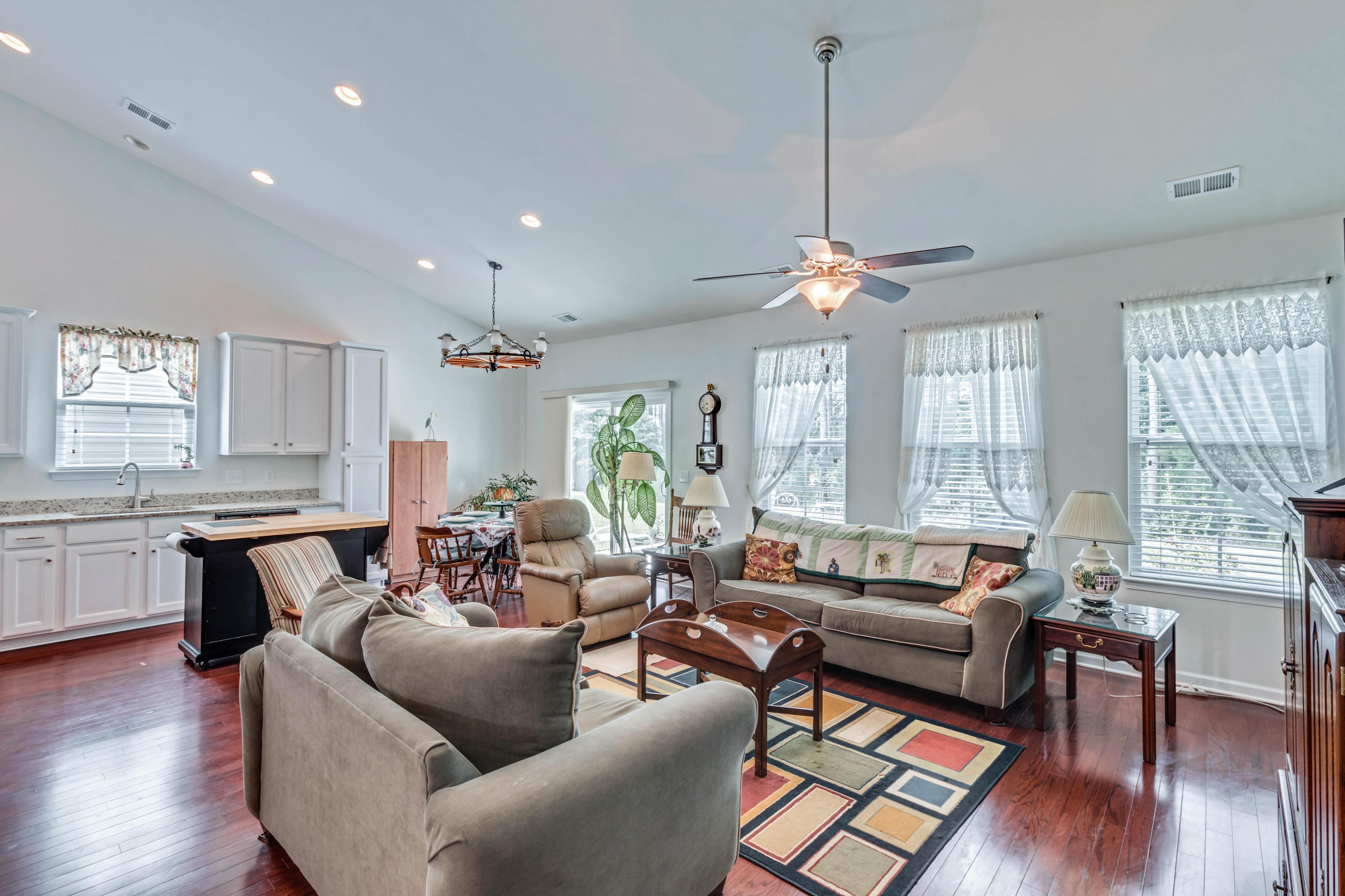 351 Spectrum Road Summerville, SC 29486 - Photo 13 of 32 19