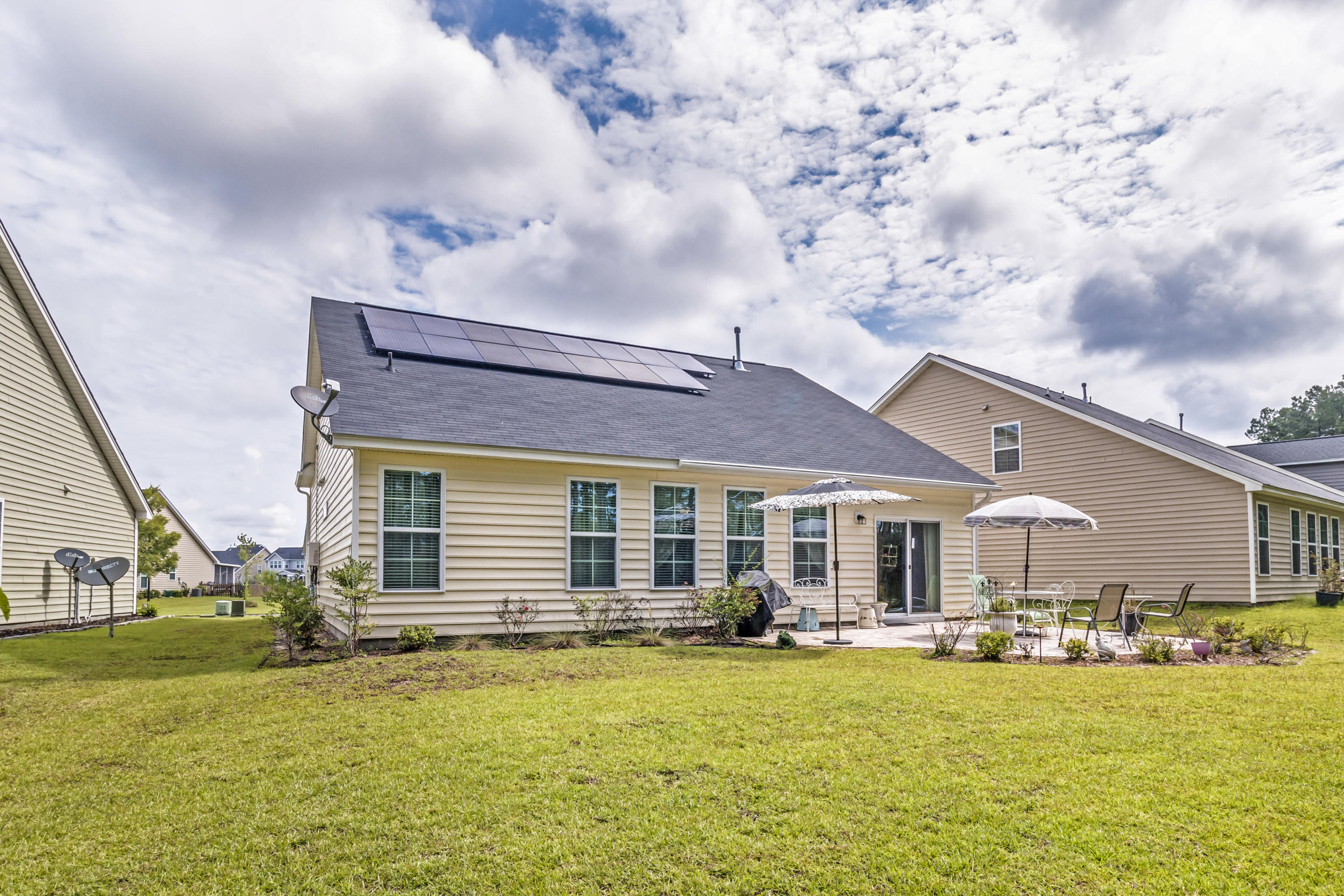 351 Spectrum Road Summerville, SC 29486 - Photo 29 of 32 28