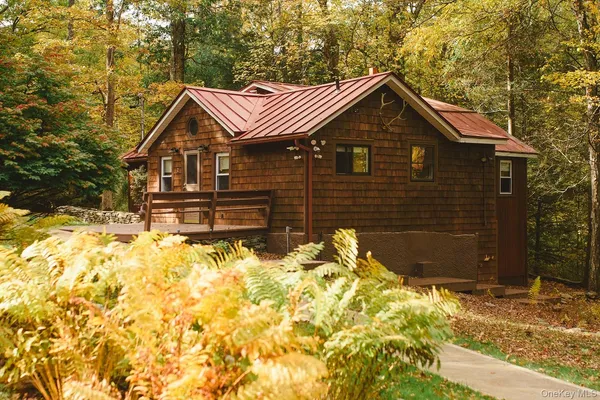 $2,000 | 2 Eagle Trail, Wurtsboro, NY 12790