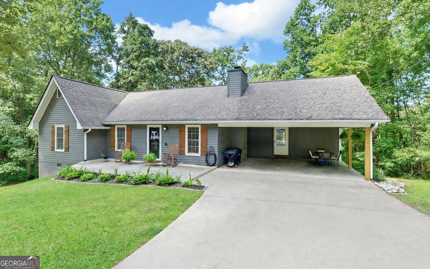 538 Cawthon Road Toccoa, GA 30577 - Photo 2 of 40