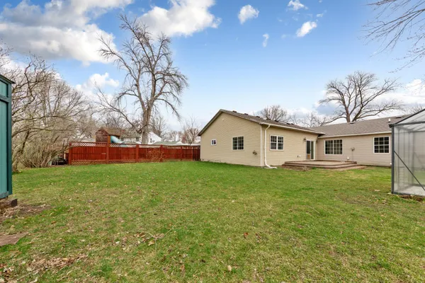 $340,000 | 129 North Morningside Drive, Le Sueur, MN 56058