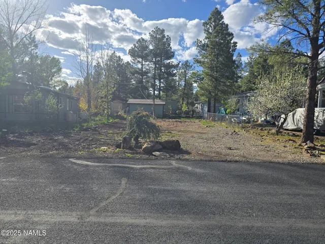 $230,000 | 17150 Poco Place, Munds Park, AZ 86017