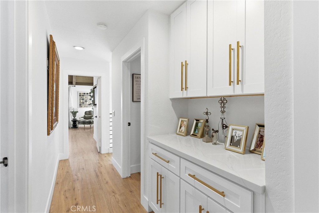 23281 Atlantis Way Dana Point, CA 92629 - Photo 46 of 81 Hall