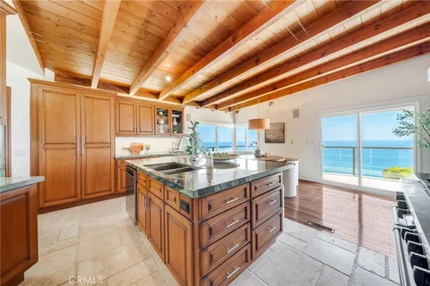 $3,995,000 | 31272 Ceanothus Drive, Laguna Beach, CA 92651