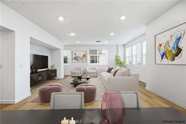 $768,550 | 9335 Via Azul, Pico Rivera, CA 90660