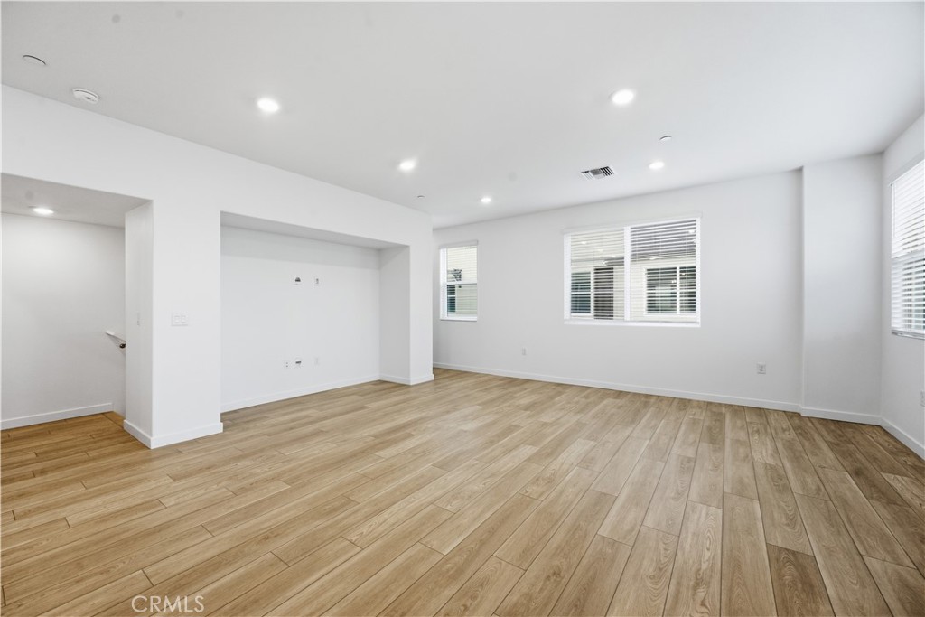 9335 Via Azul Pico Rivera, CA 90660 - Photo 29 of 55