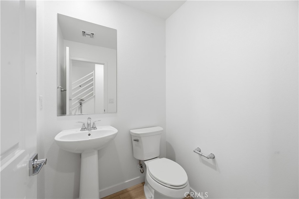 9335 Via Azul Pico Rivera, CA 90660 - Photo 8 of 55