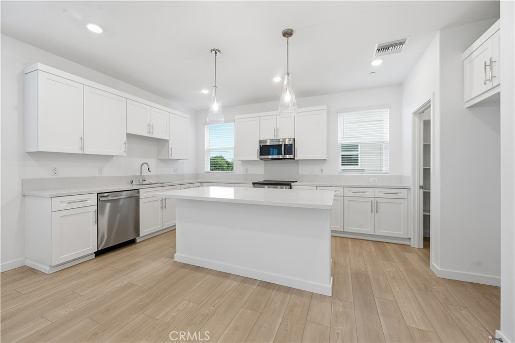 9335 Via Azul Pico Rivera, CA 90660 - Photo 9 of 55