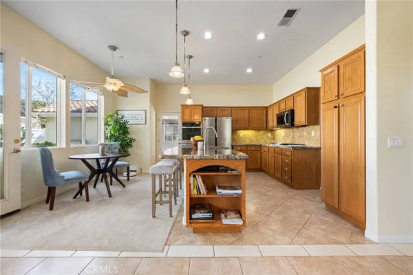 $5,000 | 710 Greyfield Court, Fallbrook, CA 92028