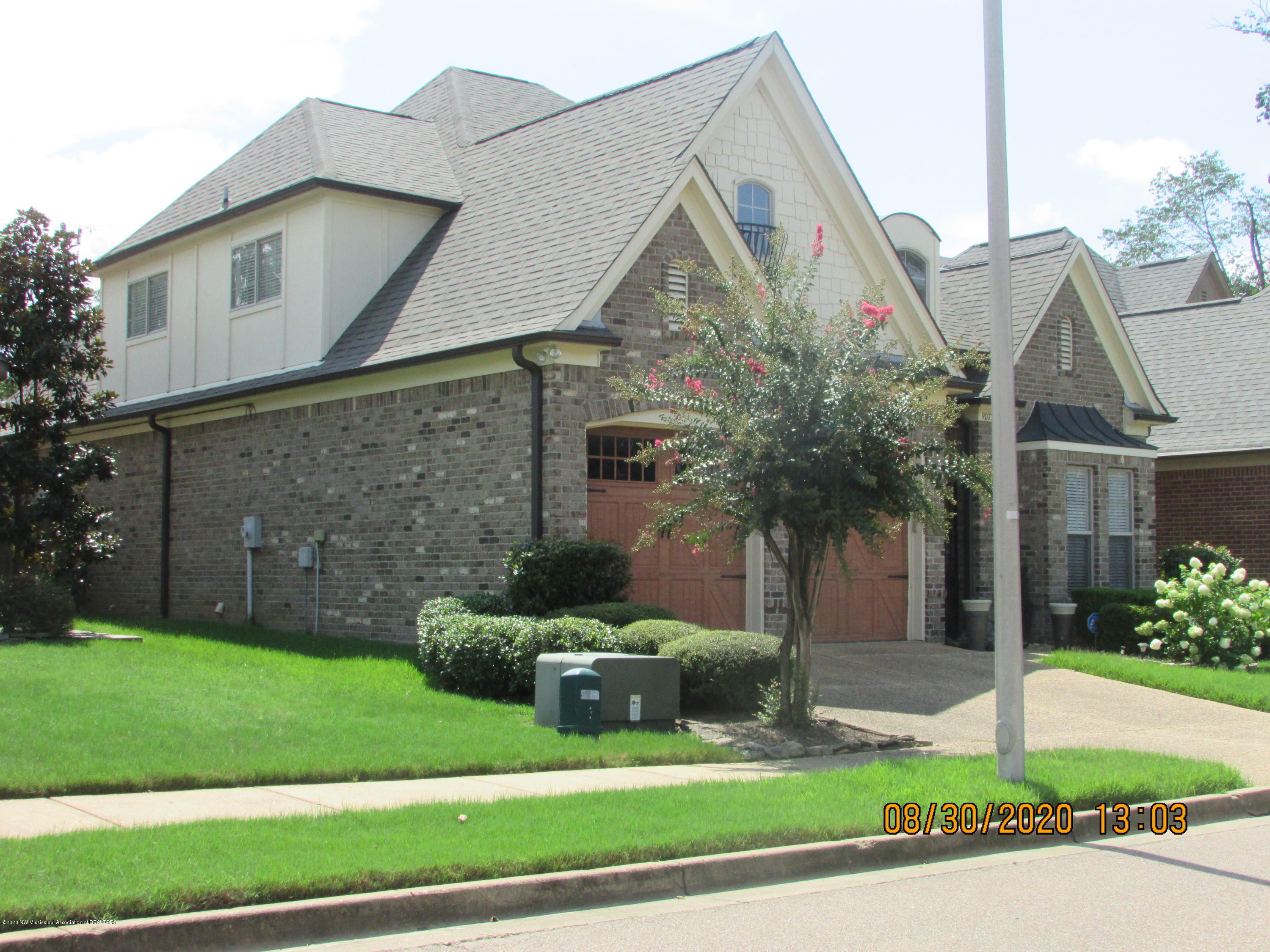 9077 Rue Orleans Lane Olive Branch, MS 38654 - Photo 4 of 50 Side Profile