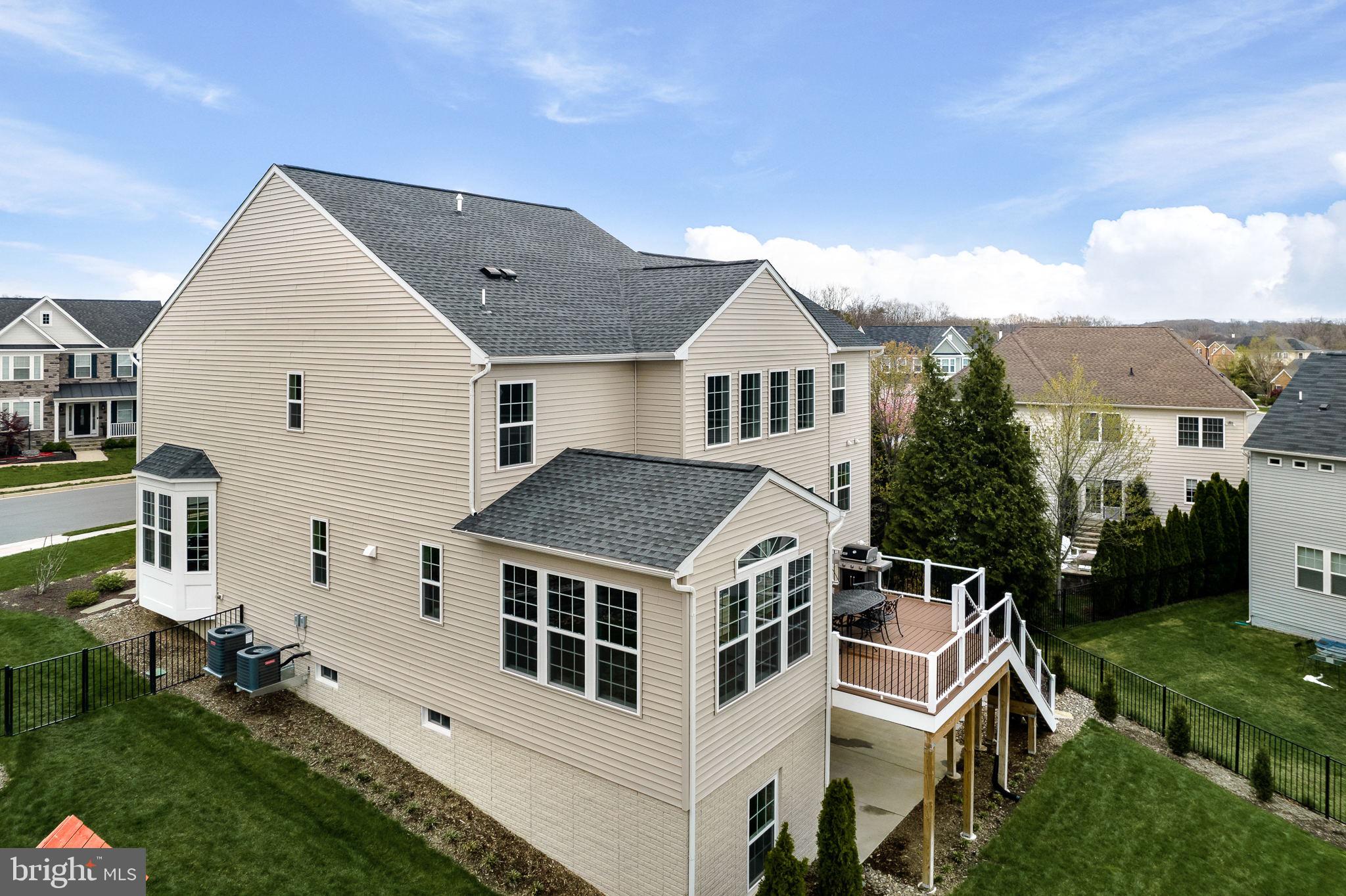 425 Canyon Road Winchester, VA 22602 - Photo 5 of 44 Gallery Image 5