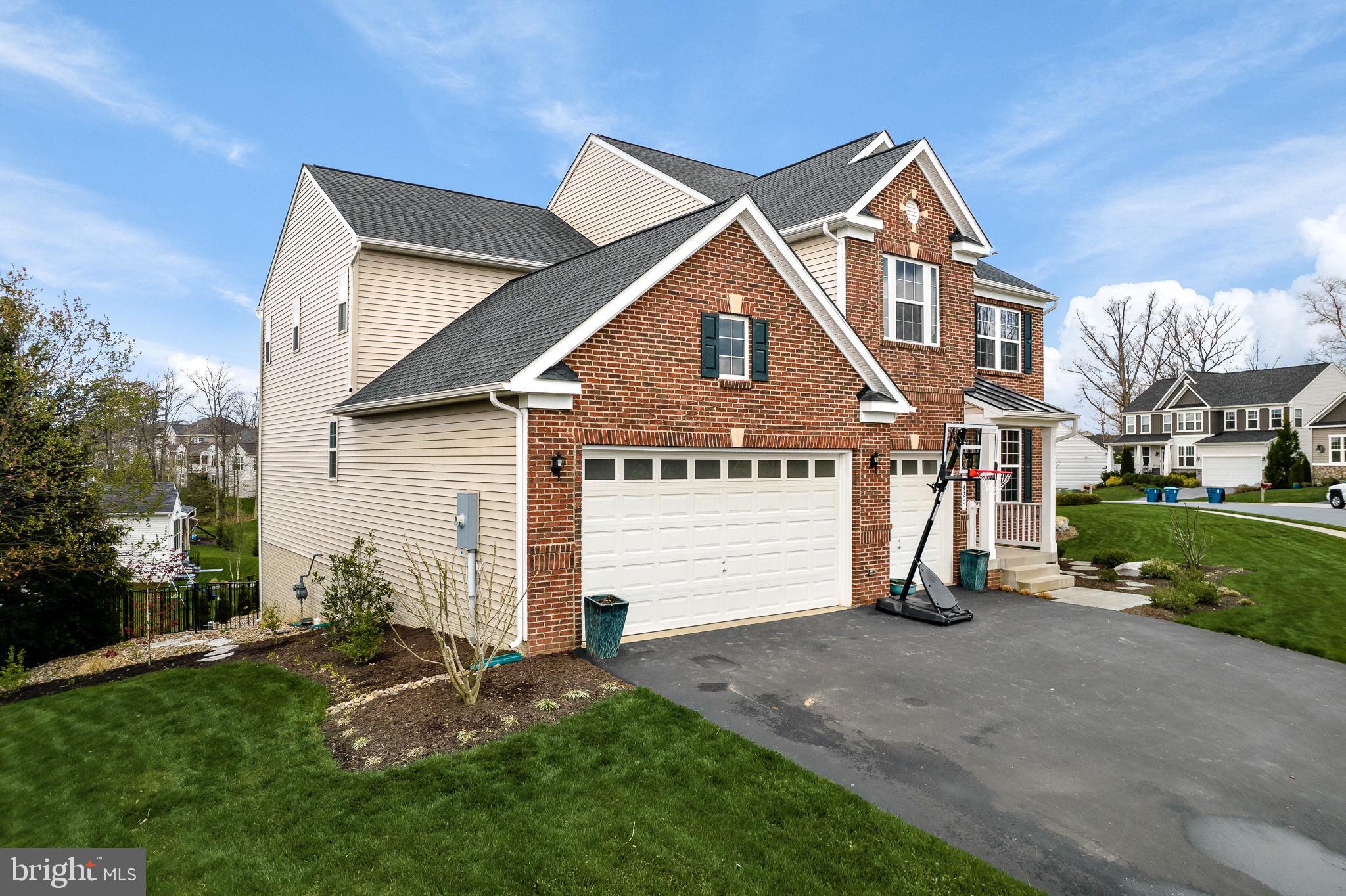 425 Canyon Road Winchester, VA 22602 - Photo 6 of 44 The Donovan with many upgrades and amenities