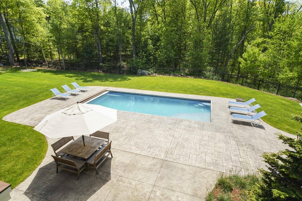 87 Old County Road Waltham, MA 02451 - Photo 39 of 42