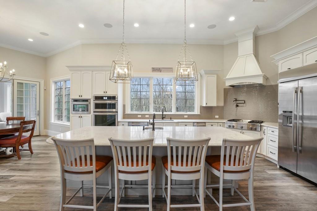 87 Old County Road Waltham, MA 02451 - Photo 8 of 42