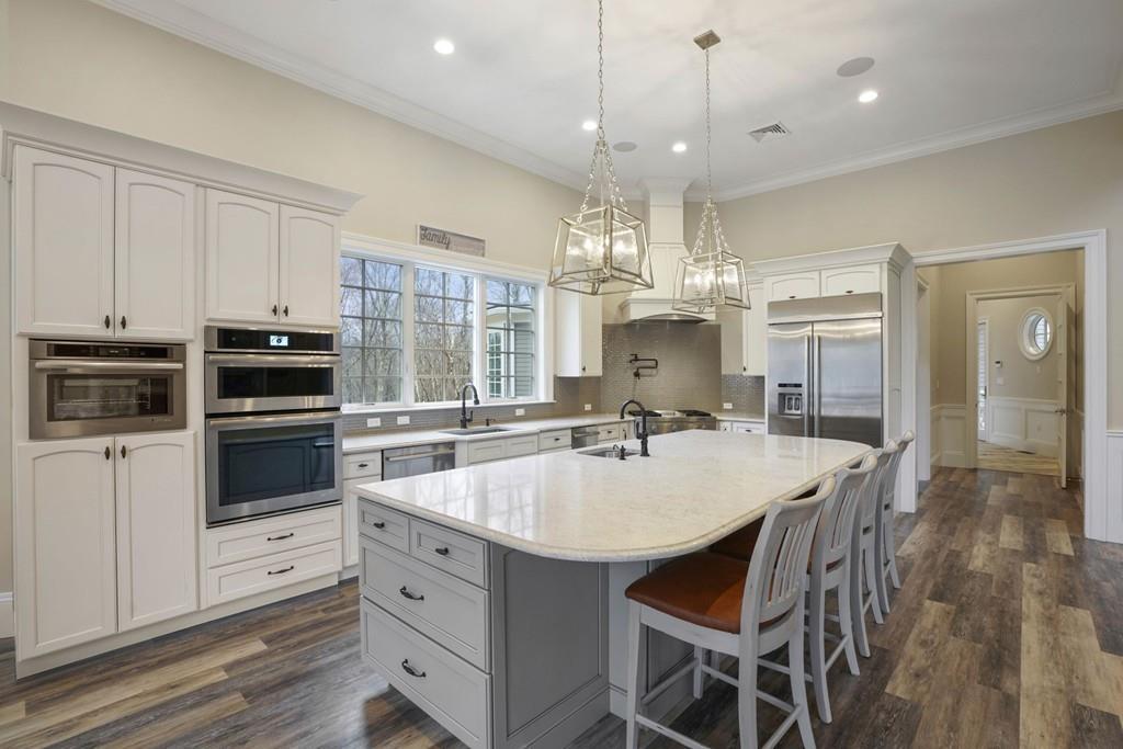 87 Old County Road Waltham, MA 02451 - Photo 10 of 42