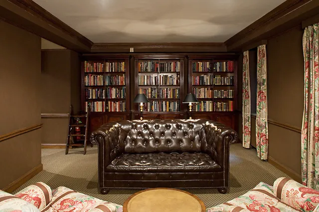 $650,000 | 353 West 56th Street, Unit 4J | Hell's Kitchen