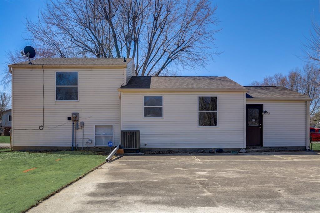 305 Coronado Road Indianapolis, IN 46234 - Photo 8 of 20