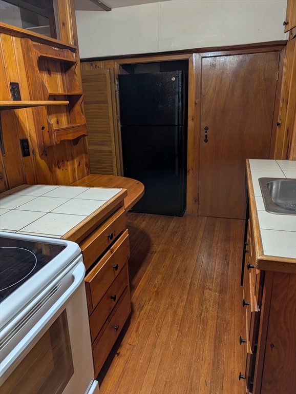 127 Bay State Road, Unit B Boston, MA 02215 - Photo 6 of 10