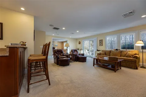 $1,400,000 | 6 Newbury Drive, Westerly, RI 02891