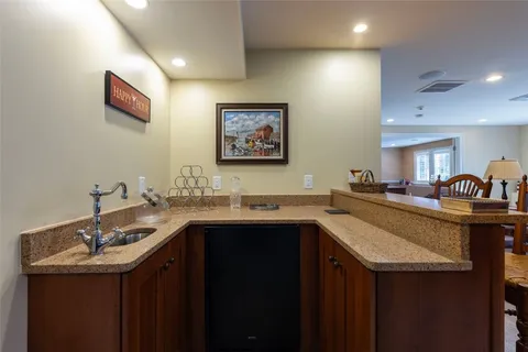 $1,400,000 | 6 Newbury Drive, Westerly, RI 02891