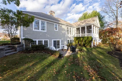 $1,400,000 | 6 Newbury Drive, Westerly, RI 02891
