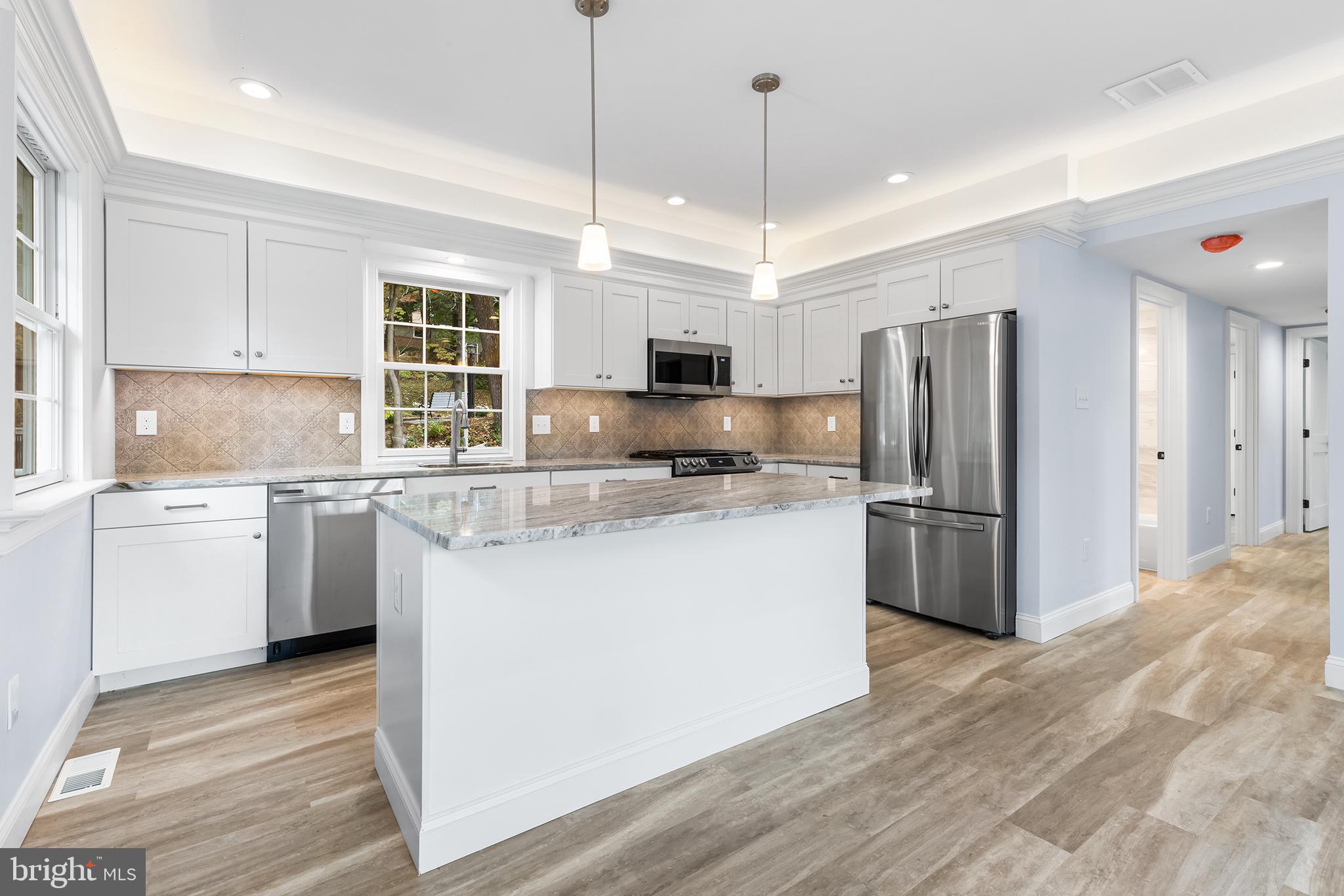 89 Tower Hill Road Doylestown, PA 18901 - Photo 2 of 34