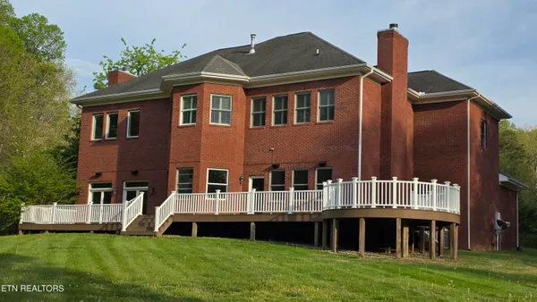 $1,399,900 | 3728 Windstream Drive, Friendsville, TN 37737