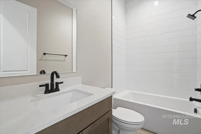 $849,990 | 2531 East Skokie Street, Eagle, ID 83616