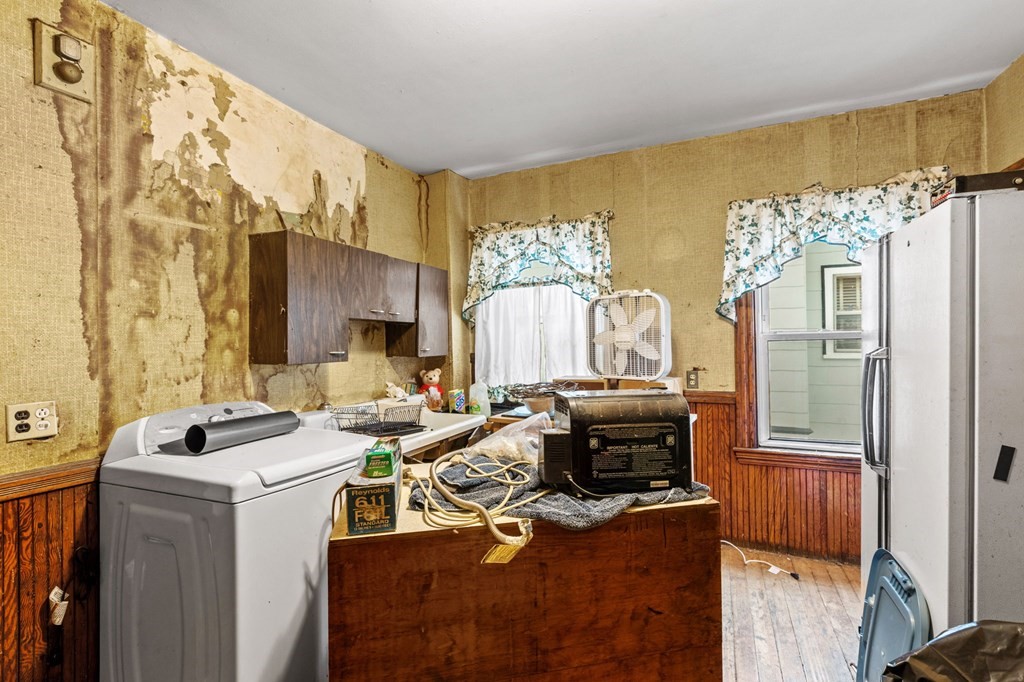 15 Porter Street Everett, MA 02149 - Photo 25 of 36