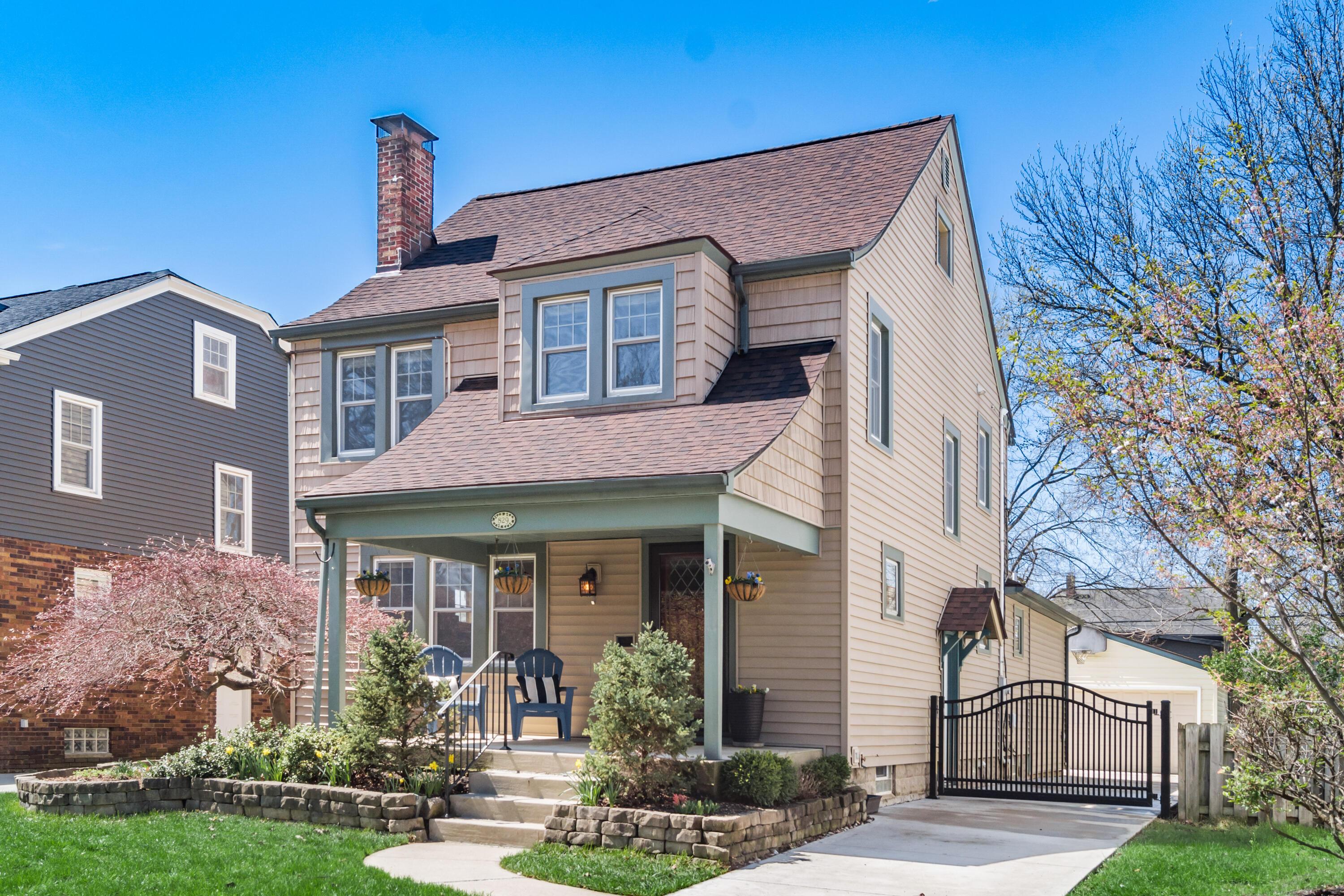 829 Vernon Road Columbus, OH 43209 - Photo 2 of 40 829 Vernon