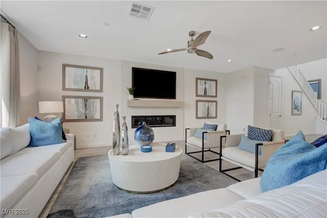 $5,000 | 1075 North Water Street, Henderson, NV 89011