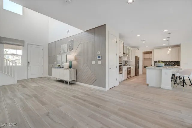 $5,000 | 1075 North Water Street, Henderson, NV 89011