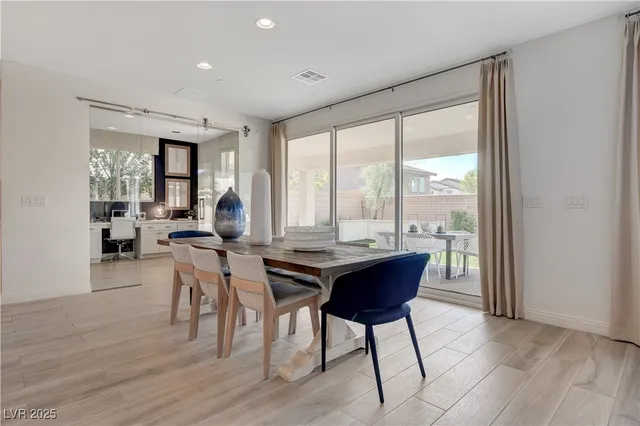 $5,000 | 1075 North Water Street, Henderson, NV 89011