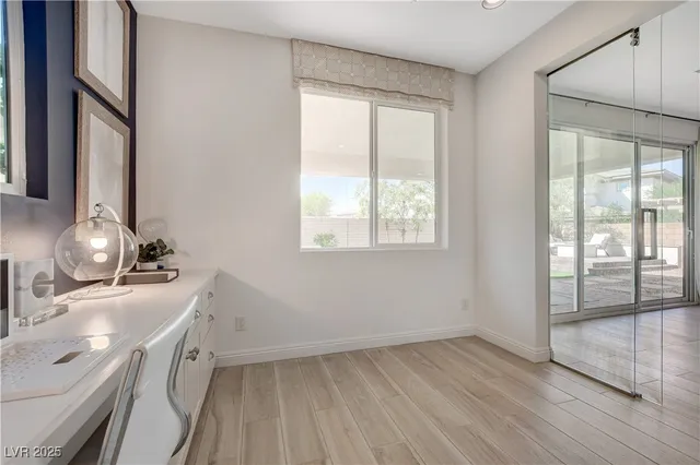 $5,000 | 1075 North Water Street, Henderson, NV 89011