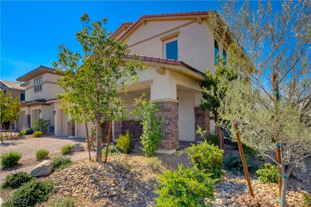 $5,000 | 1075 North Water Street, Henderson, NV 89011