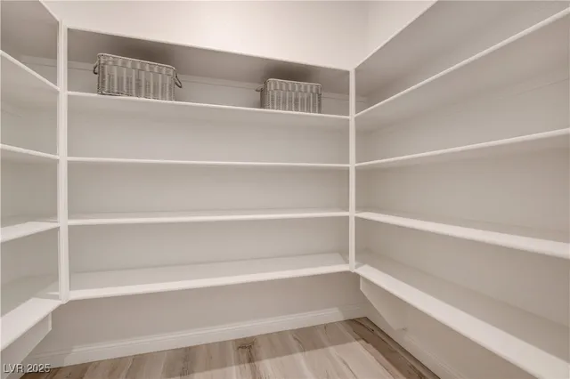 $5,000 | 1075 North Water Street, Henderson, NV 89011