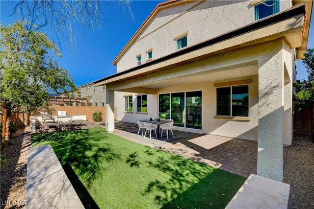 $5,000 | 1075 North Water Street, Henderson, NV 89011