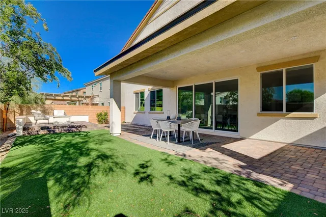 $5,000 | 1075 North Water Street, Henderson, NV 89011