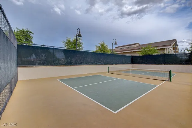 $5,000 | 1075 North Water Street, Henderson, NV 89011
