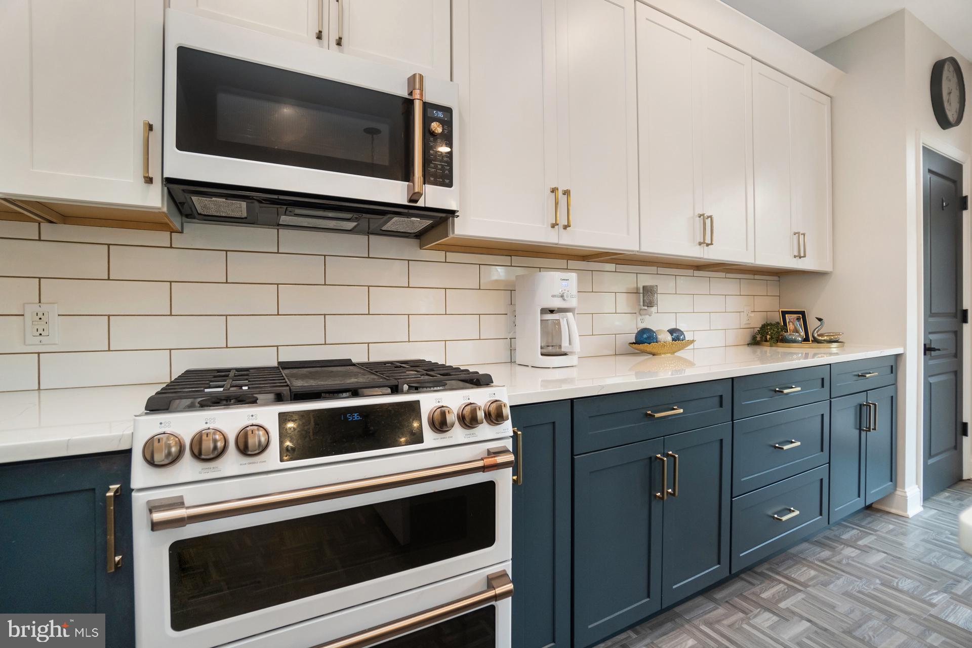 8688 Cascade Road Breinigsville, PA 18031 - Photo 6 of 61 Newly remodeled with Cafe Appliances