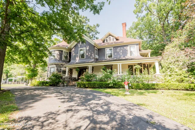 $890,000 | 321 Guy Park Avenue, Amsterdam, NY 12010