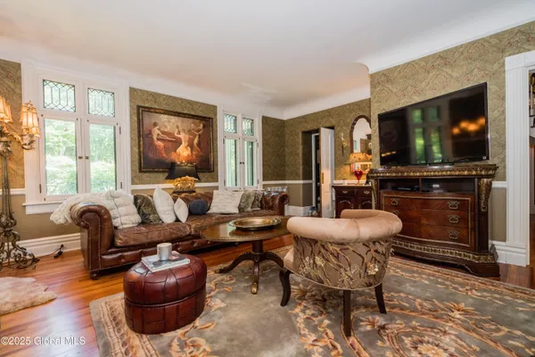 $890,000 | 321 Guy Park Avenue, Amsterdam, NY 12010