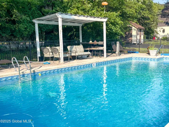 $890,000 | 321 Guy Park Avenue, Amsterdam, NY 12010