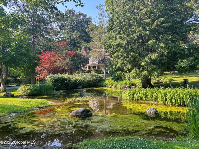 $890,000 | 321 Guy Park Avenue, Amsterdam, NY 12010