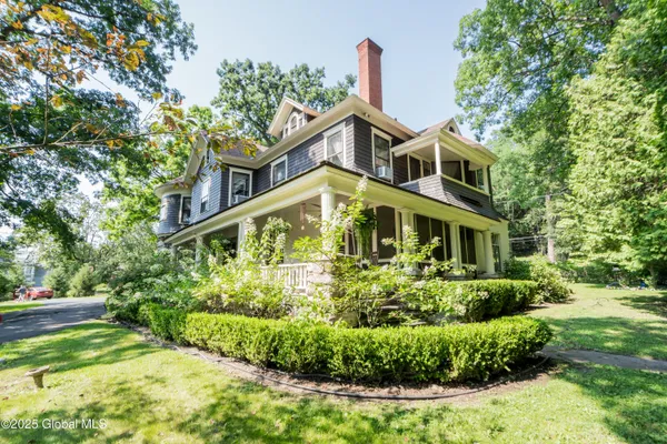 $890,000 | 321 Guy Park Avenue, Amsterdam, NY 12010