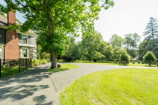 $890,000 | 321 Guy Park Avenue, Amsterdam, NY 12010