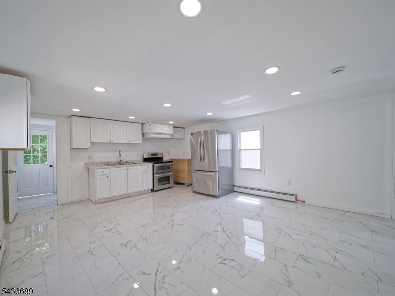 45 Mechanic Street Washington, NJ 07882 - Photo 5 of 12